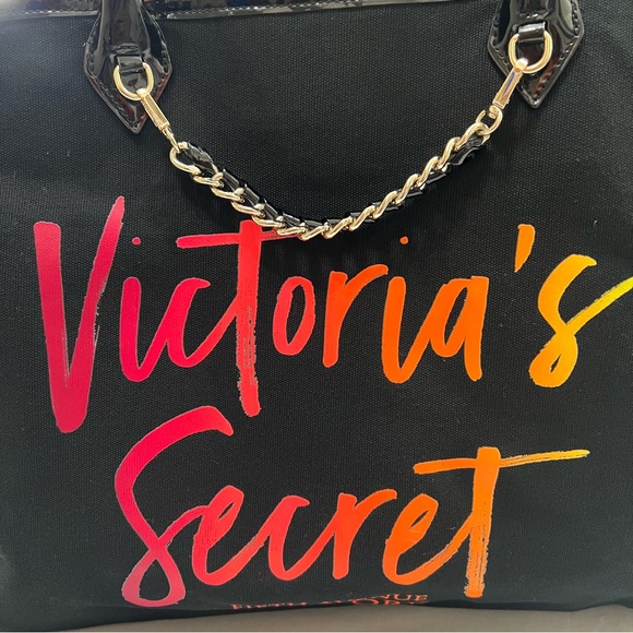 Victoria's Secret Black Fifth Avenue New York Tote Gold Chain Accents - Picture 13 of 16